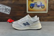 New Balance из натуральной замши