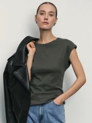 514751 ZARINA Футболка темно-зеленый