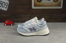 New Balance из натуральной замши