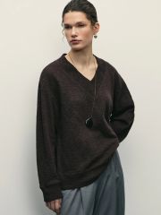 514939 ZARINA Джемпер тёмно-коричневый