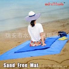 Пляжное покрывало Sand-Free Mat, пропускающее песок, 1.5м*2м