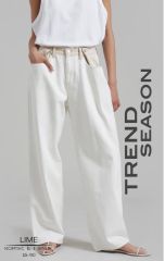 ＪＥＡＮＳ • ＴＲＥＮＤ Джинсы BUGI