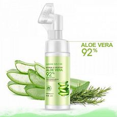 Глубоко очищающая пенка для лица Aloe Vera с массажной щёточкой, 120 мл