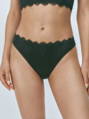 10204120067 Трусы жен Adelara черный CONCEPT CLUB Women
