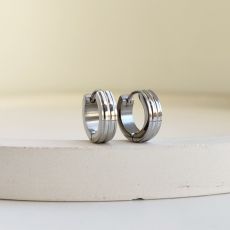 Серьги из стали