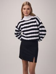 508635 Conte elegant Джемпер white-black