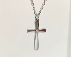 Кулон из стали на цепочке