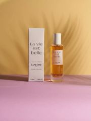 Тестер Lancome La Vie Est Belle, производство Дубай, 50 ml (LUXE) Арт.: 2907 Верхние ноты: Черная смородина, Груша Ноты сердца: Ирис, Жасмин, Апельсиновый цвет Базовые ноты: Пралине, Ваниль, Пачули, Б