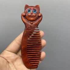 Расческа из натурального красного сандалового дерева милый кот
