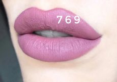 Miss Taisia Карандаш для губ пыльно-розовый №769 Арт.: 9318 Профессиональные контурные карандаши Miss Tais для губ. Прекрасный мягкий грифель с очень насыщенным цветом. Можно использовать как базу под