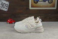 Saucony Cross 90 retro из натуральной замши