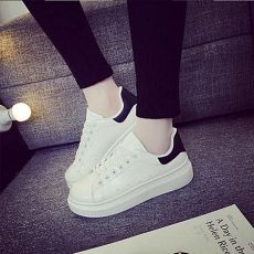 Кроссовки на небольшой платформе 35-44, PU