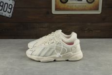 Adidas Oztral из натуральной кожи и нейлона