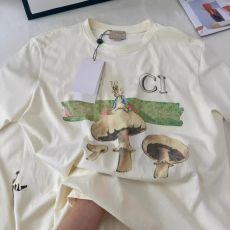 Совместный бренд G* с фруктами и кроликом