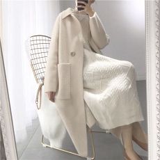 Женское пальто-кардиган с большими карманами