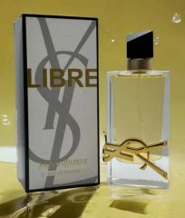 Парфюмерная вода YVES SAINT LAURENT Libre 90 мл. Арт.: 5023 Черная смородина, петигрейн, мандарин и цветочно-свежий запах душистой лаванды открывают уникальную композицию парфюма, наполняясь в средних