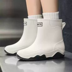 Невысокие сапоги из PVC, 36-45 размер, 4 цвета