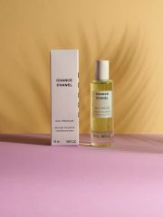 Тестер Chanel Chance Eau de Parfum, производство Дубай, 50 ml (LUXE) Арт.: 2919 Верхняя нота - Розовый перец Ноты сердца - Жасмин, Ирис Базовые ноты - Пачули, Мускус, Ваниль Chanel Chance Eau de Parfu