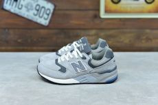 New Balance 999 из натуральной замши