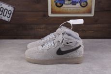 Зимние Nike из натуральной плотной замши