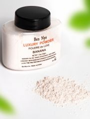 Ben Nye Рассыпчатая пудра банановая для лица Luxuary Powder, 01 Арт.: 79501 Рассыпчатая пудра банановая для лица LUXURY POWDER матирующая, для фиксации макияжа. Дает натуральный матирующий финиш, для
