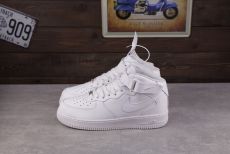 Зимние Nike Air Force из натуральной кожи