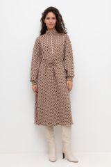 492877 VERY NEAT Платье беж, ромбики