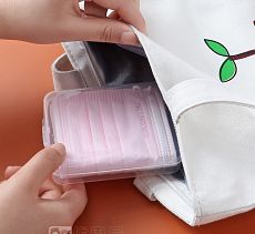 Маленький органайзер для хранения защитных масок