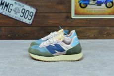 New Balance cl runner TM из натуральной замши и нейлона