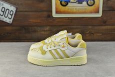 Rivalry 86 low w Adidas из натуральной кожи