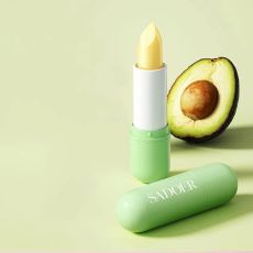 SADOER Увлажняющий бальзам для губ Avokado Moisturize Lip Balm Арт.: 2833 Увлажняющий бальзам для губ Avokado Moisturize Lip Balm?- незаменимым помощником в ежедневном уходе за губами! Его чудесная фо