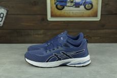 Кроссовки ASICS