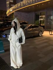 Костюм тройка