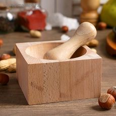 3838778 Ступка с пестиком квадратная, бук, 10,5х10,5х5,6см