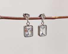 Серьги из стали