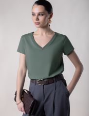 546491 VILATTE Футболка оливковый