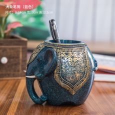 Подставка для канцелярии в ​​виде слона, 3 цвета
