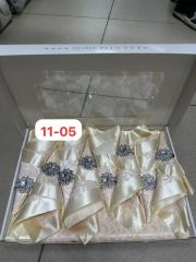 П-1105 Скатерть тканевая ~150*220 +8шт салфетка < подарочная коробка >