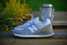 New Balance 574 из натуральной замши и кожи