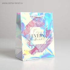 5307557 Пакет подарочный голографический Enjoy every moment, 18 × 23 × 10 см