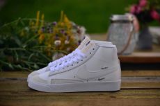 Nike Blazer Mid 77 SE из натуральной прочной кожи