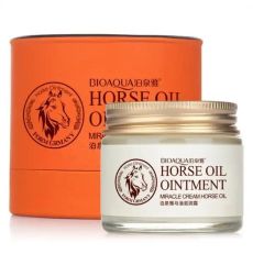 Увлажняющий крем для лица с лошадиным маслом Horse Oil, 70гр. Арт.: 2486 Увлажняющий крем против морщин с лошадиным жиром — эффективное средство в борьбе с первыми признаками старения. Сохранить молод